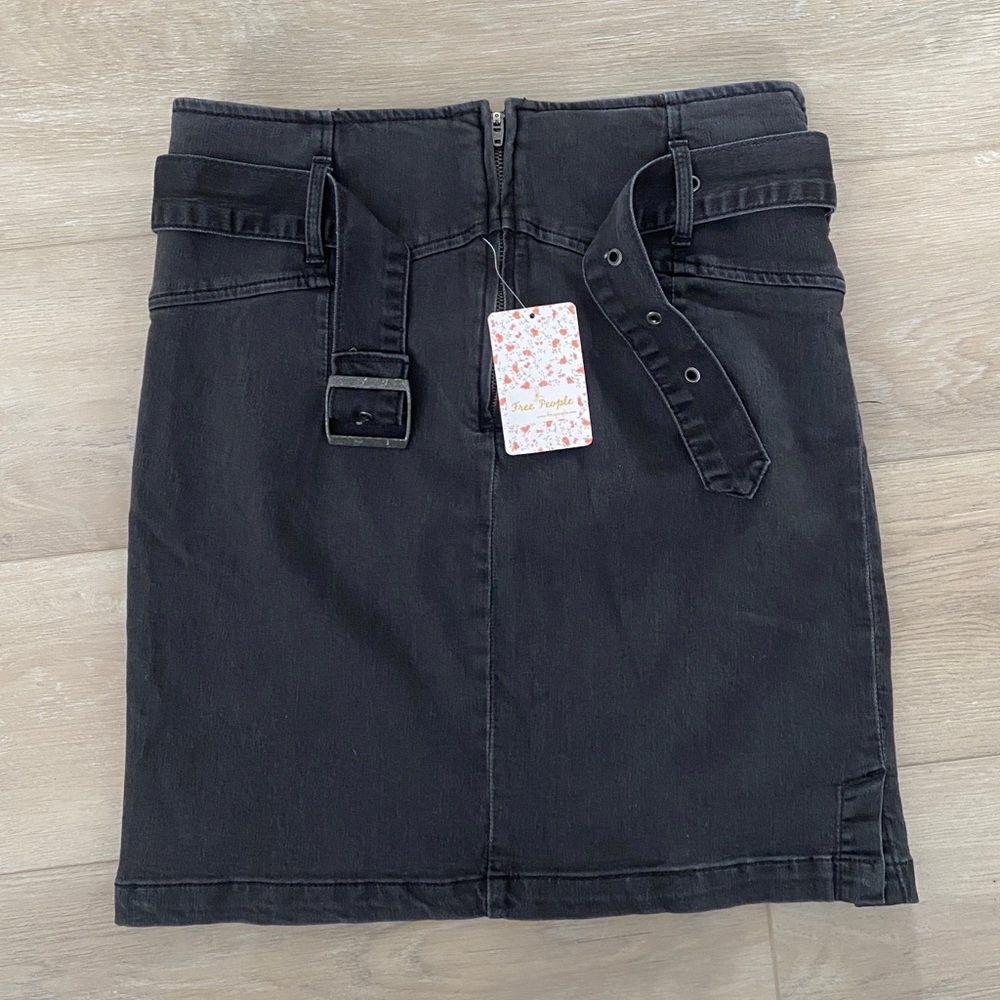 Free People NWT black buckle jean skirt